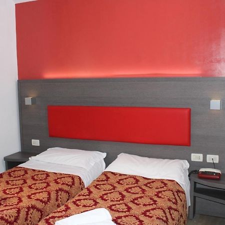 רומא Hotel Center 2 מראה חיצוני תמונה