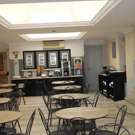 רומא Hotel Center 2 מראה חיצוני תמונה