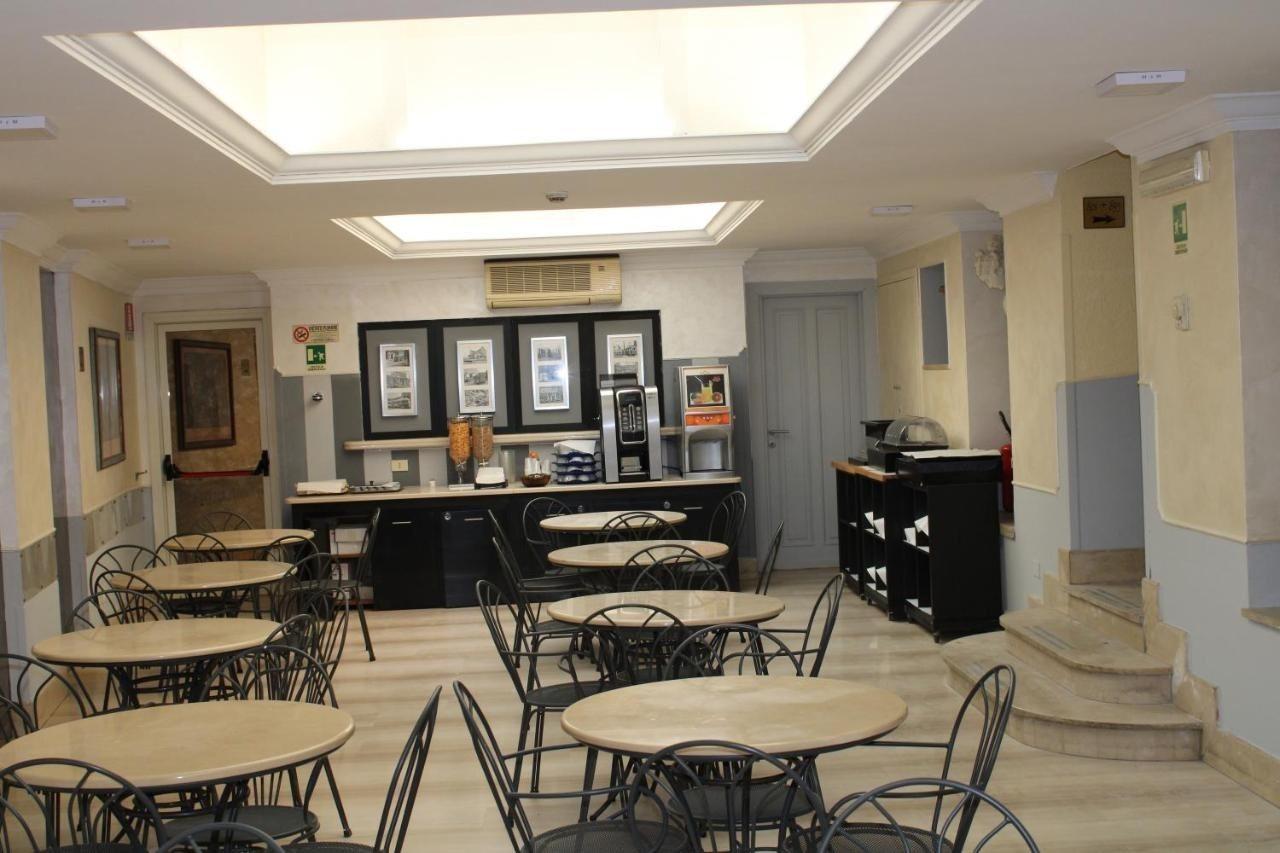 רומא Hotel Center 2 מראה חיצוני תמונה